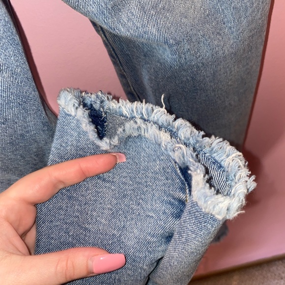 Kendall & Kylie Jeans - Picture 4 of 4